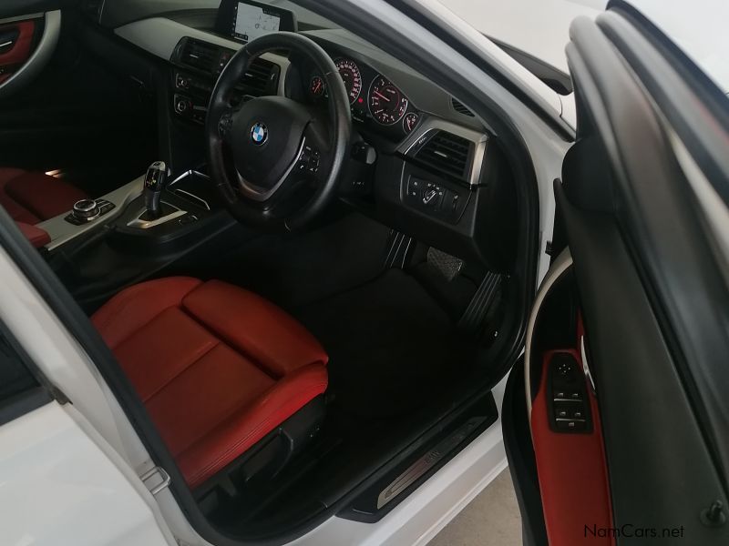 BMW 320i A/T Sportline in Namibia