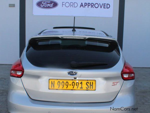 Ford Focus 2.0 ST Ecoboost 5Dr in Namibia