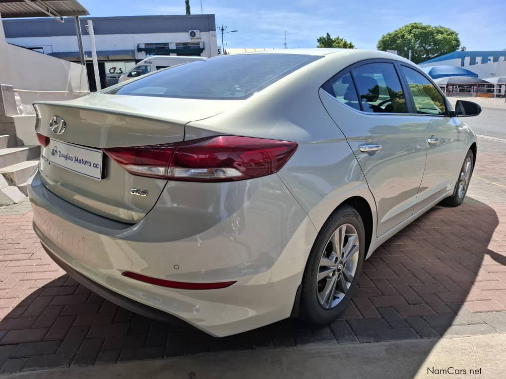 Hyundai Elantra 1.6 Executive A/T GLS in Namibia