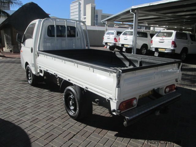 Hyundai H 100 A/C F/C D/S in Namibia