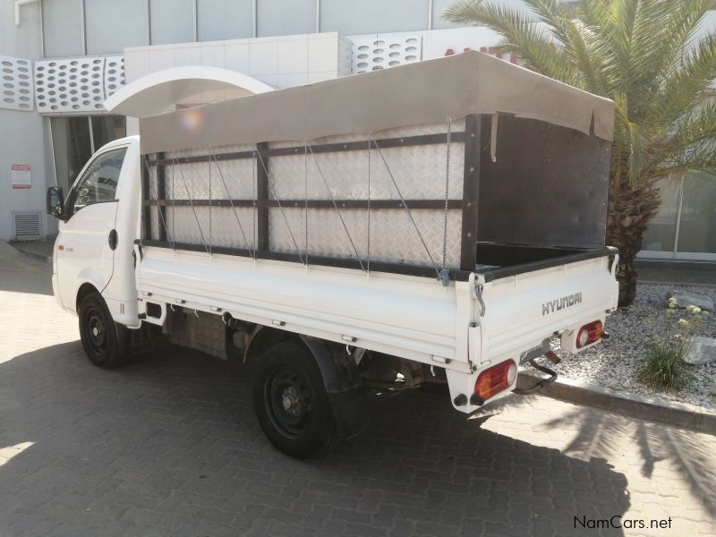 Hyundai H100 2.6D F/C C/C in Namibia