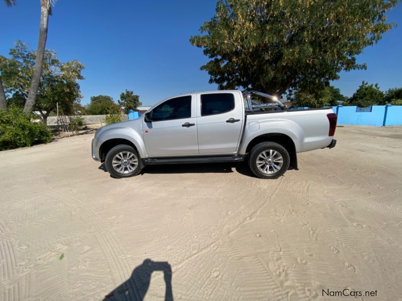 Isuzu D-max 2,5 in Namibia