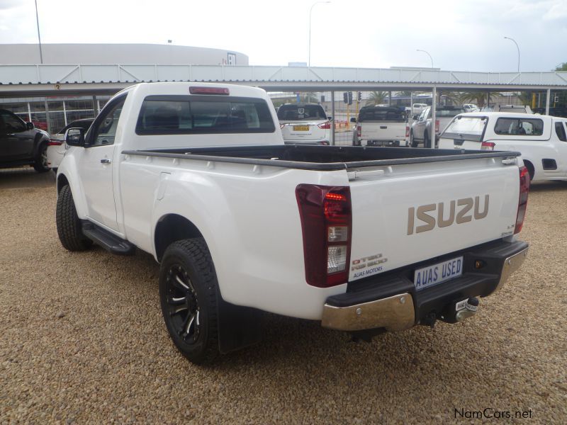 Isuzu KB 300 D-TEQ 4x2 Single Cab LX in Namibia