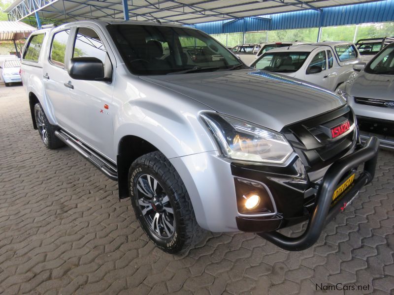 Isuzu KB250 D-MAX X-RIDER D/CAB 4X4 in Namibia