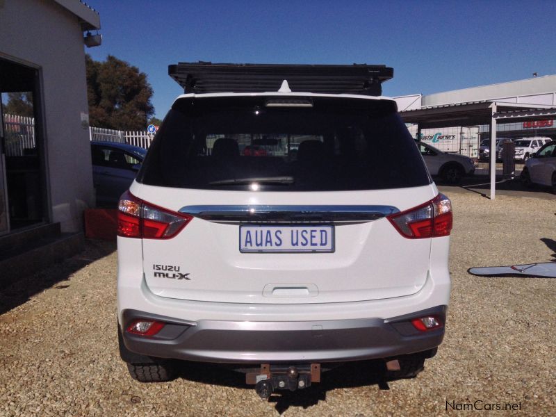 Isuzu MU-X 3.0 Diesel 4x4 Automatic 7 seater in Namibia