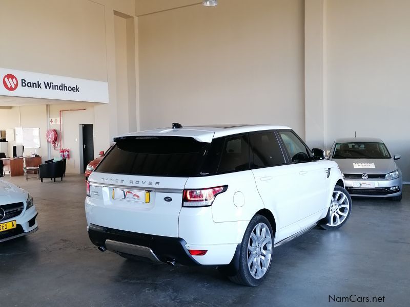 Land Rover Range Rover Sport 3.0 TDV6 HSE in Namibia