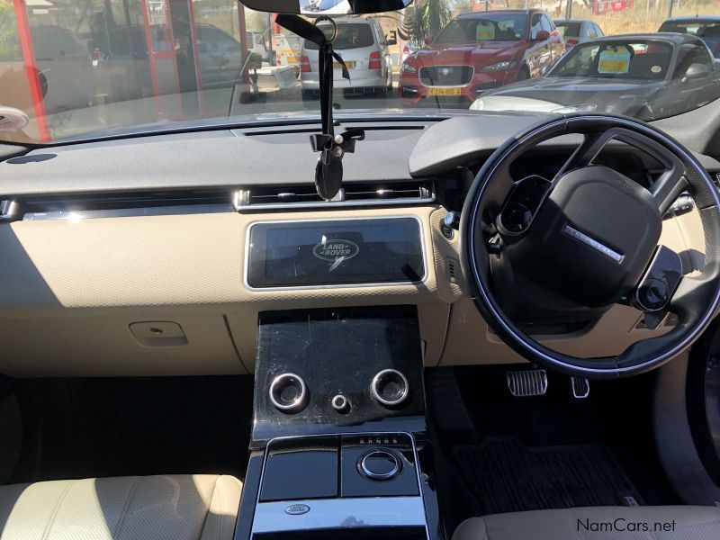 Land Rover Range Rover Velar 3.0d SE AWD in Namibia