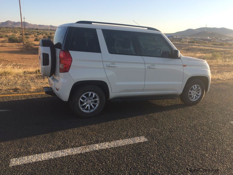 Mahindra TUV 300 1.5 T8 in Namibia