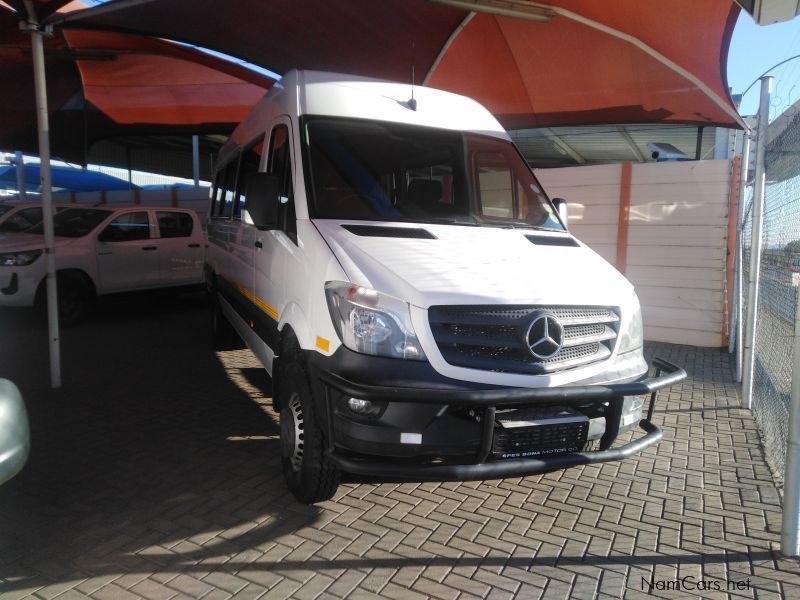 Mercedes-Benz sprinter in Namibia