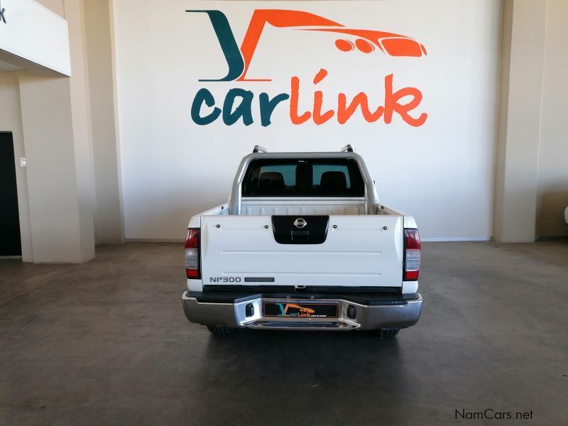 Nissan NP 300 Hardbody 2.5 TDCI D/Cab 4X2 in Namibia