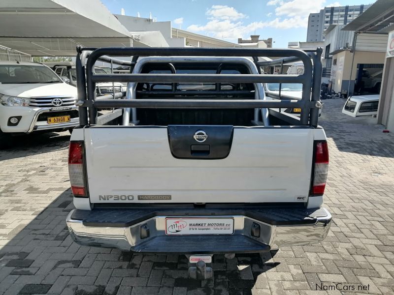 Nissan NP300 2.5 TDi Hardbody in Namibia