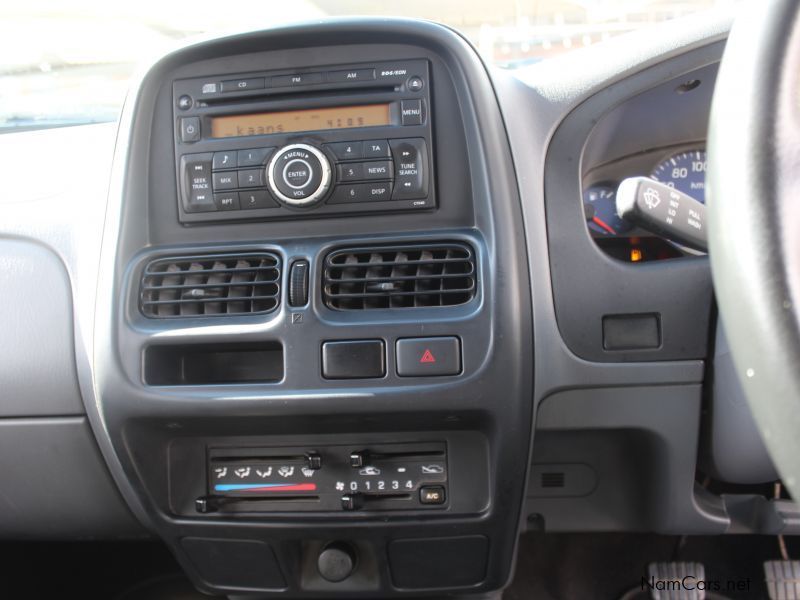 Nissan NP300 2.5CDI D/C 4X4 in Namibia