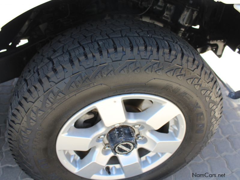 Nissan NP300 2.5CDI D/C 4X4 in Namibia