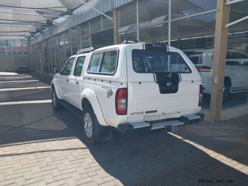Nissan NP300 2.5TD 2x4 in Namibia