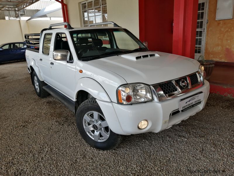 Nissan NP300 2.5TDI Hardbody 4x4 in Namibia