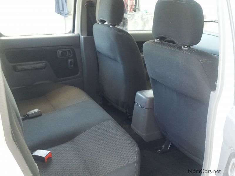 Nissan NP300 Hard Body DC 4x4 2.5 Diesel in Namibia