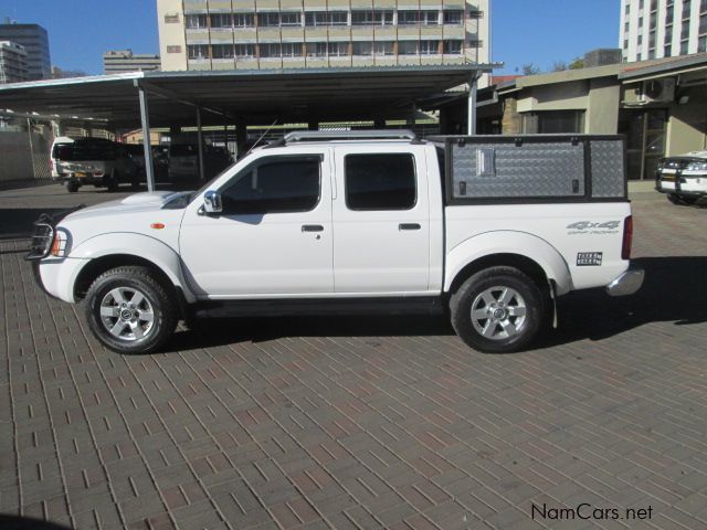 Nissan NP300 Hardbody TDi in Namibia