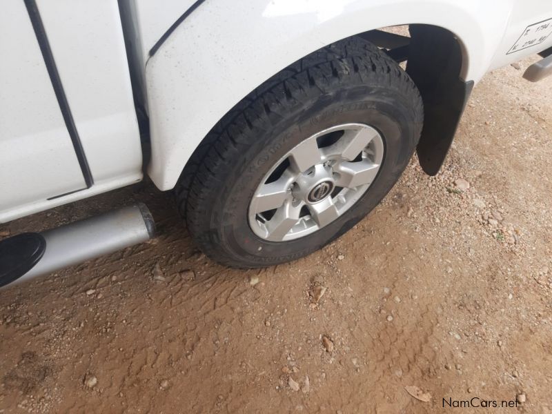 Nissan NP300 YD25 in Namibia