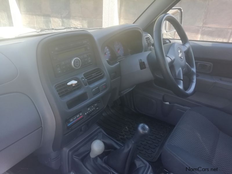 Nissan Np300 2.5TDI 4x4 in Namibia