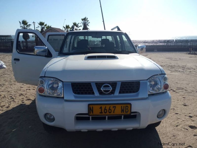 Nissan Np300 tdi in Namibia