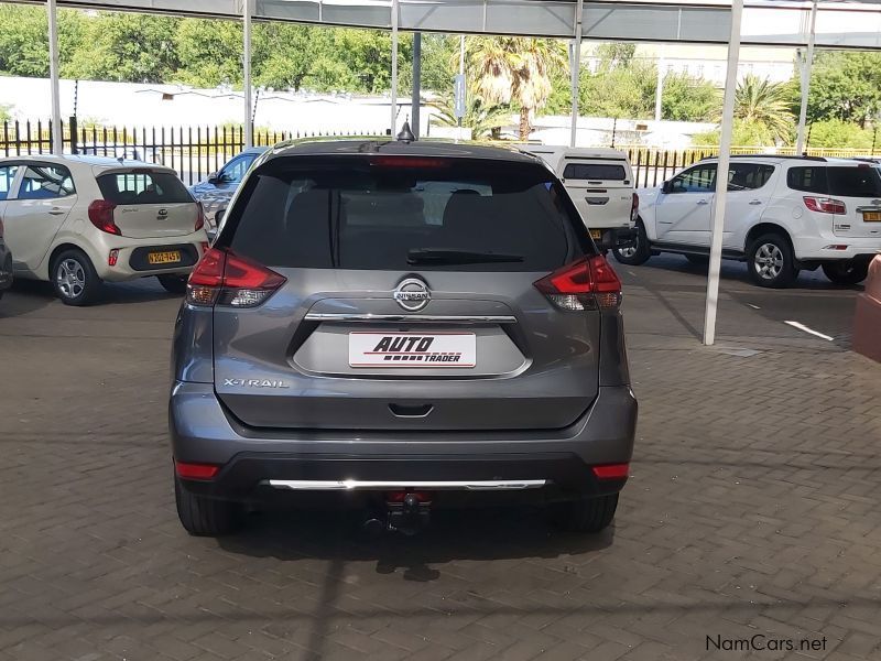 Nissan X-Trail Visia in Namibia