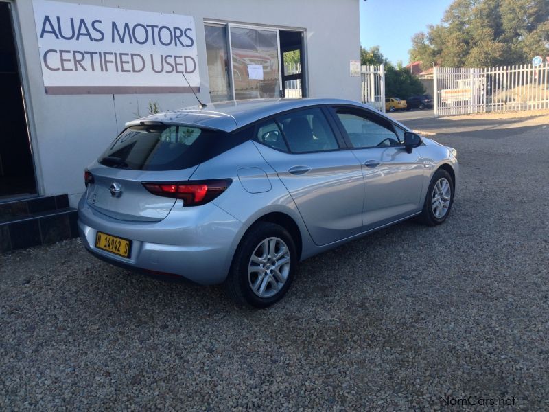 Opel Astra 1.0 Turbo Essentia in Namibia