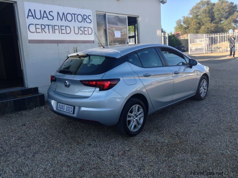 Opel Astra 1.0 Turbo Essentia in Namibia