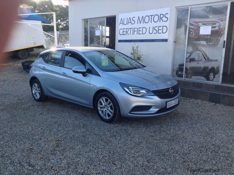 Opel Astra 1.0 Turbo Essentia in Namibia