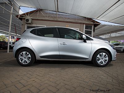 Renault Clio Authentique in Namibia