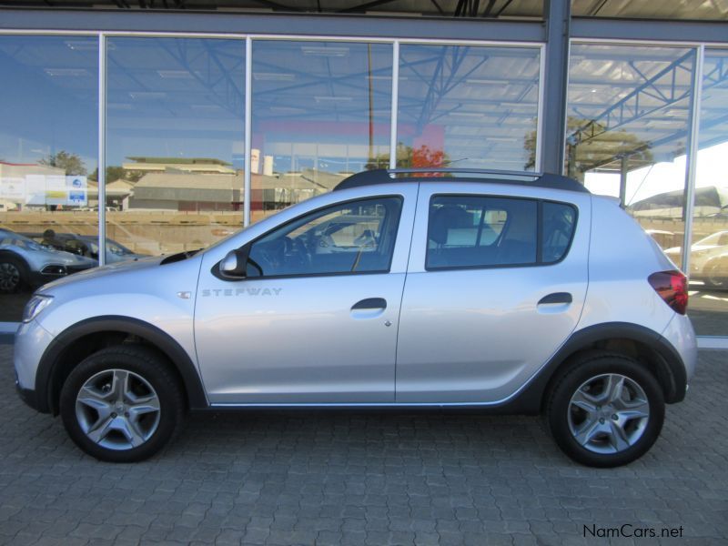 Renault Sandero 900t Stepway Dynamique in Namibia