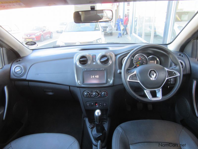 Renault Sandero 900t Stepway Dynamique in Namibia