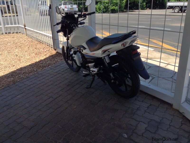 Suzuki GS150R in Namibia