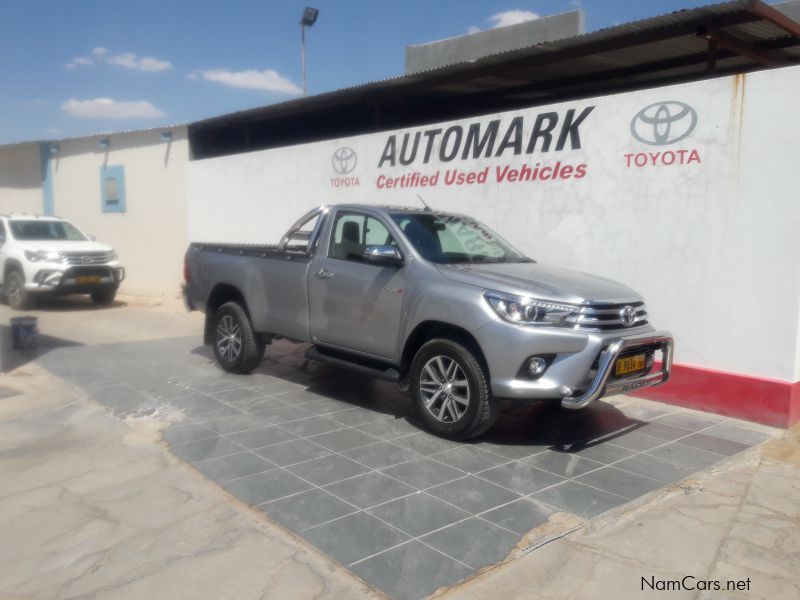 Toyota 2.8 Hilux single cab automatic 4x4 in Namibia