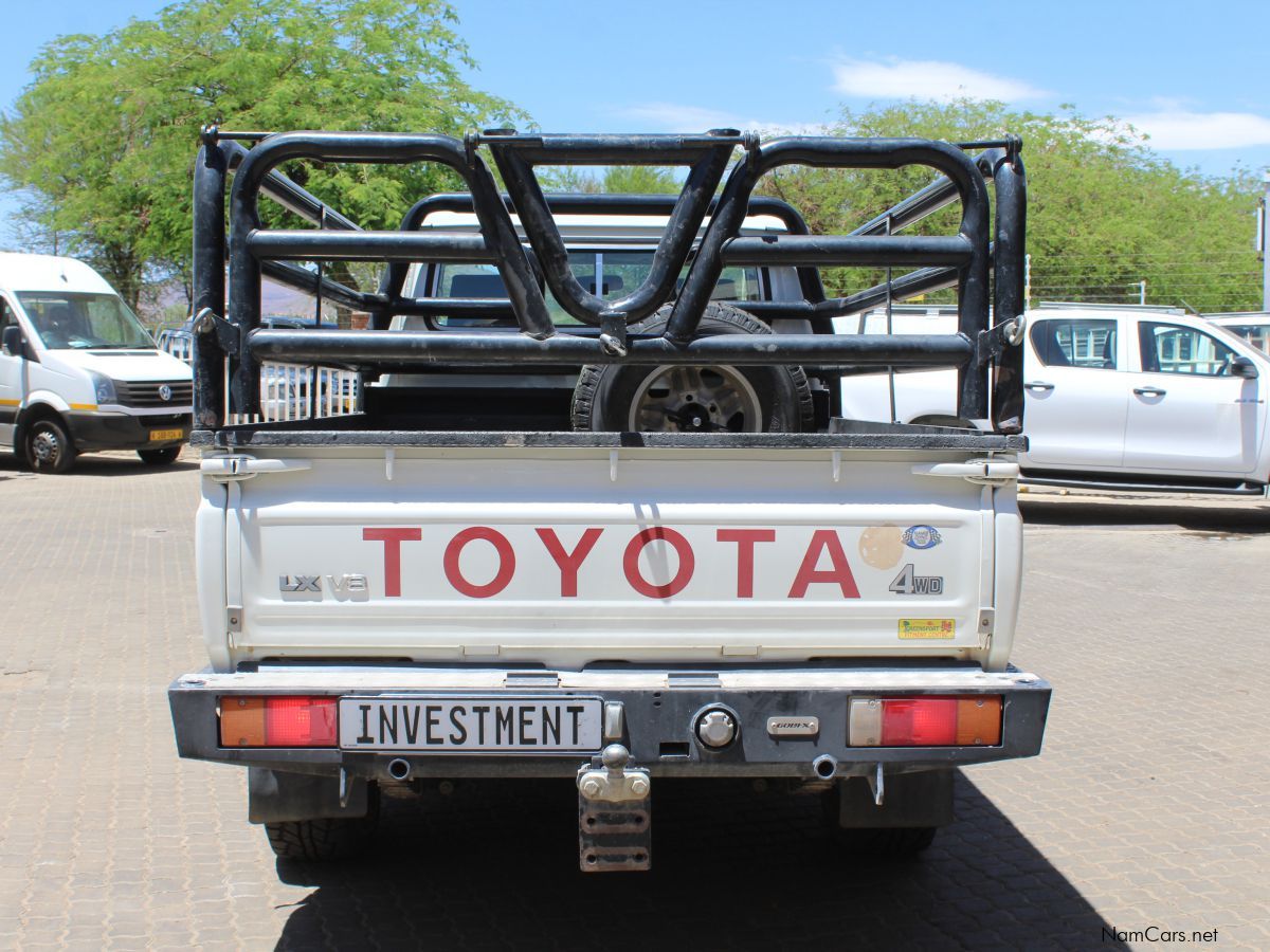 Toyota 70 series V8 4.5 D4D s/Cab in Namibia