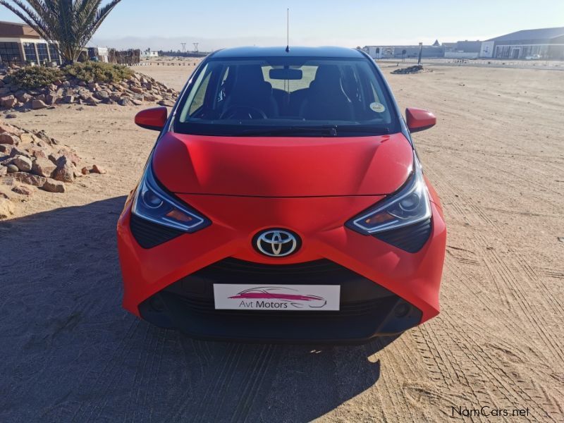 Toyota Aygo 1.0 X-play 5-Door in Namibia