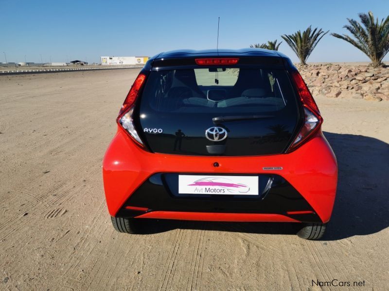 Toyota Aygo 1.0 X-play 5-Door in Namibia