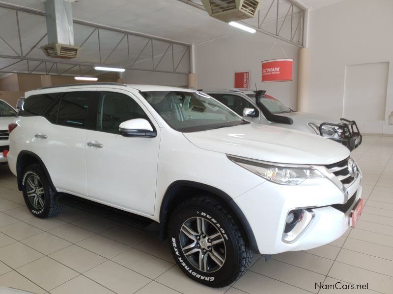 Toyota Fortuner 2.4  4x4 AT in Namibia