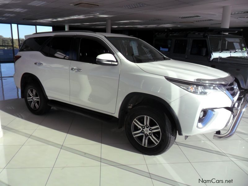 Toyota Fortuner 2.4 4x4 A/T in Namibia