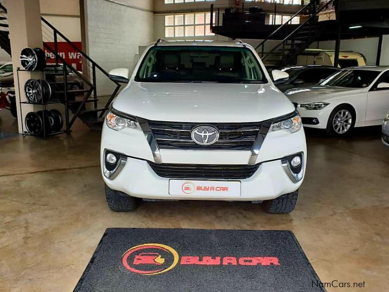 Toyota Fortuner 2.4 A/T 4x4 in Namibia