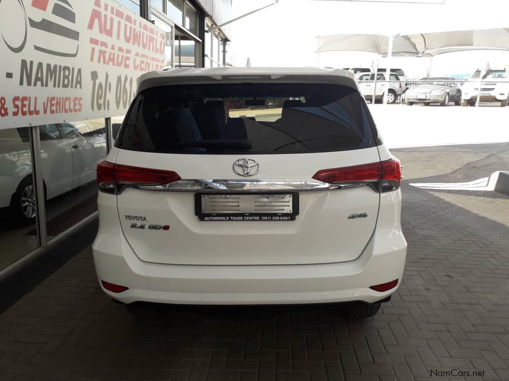 Toyota Fortuner 2.4 GD6 AT 4x4 in Namibia