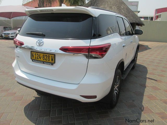 Toyota Fortuner 2.7 VVTI R/B in Namibia