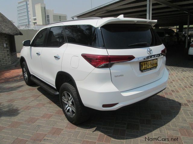 Toyota Fortuner 2.7 VVTI R/B in Namibia