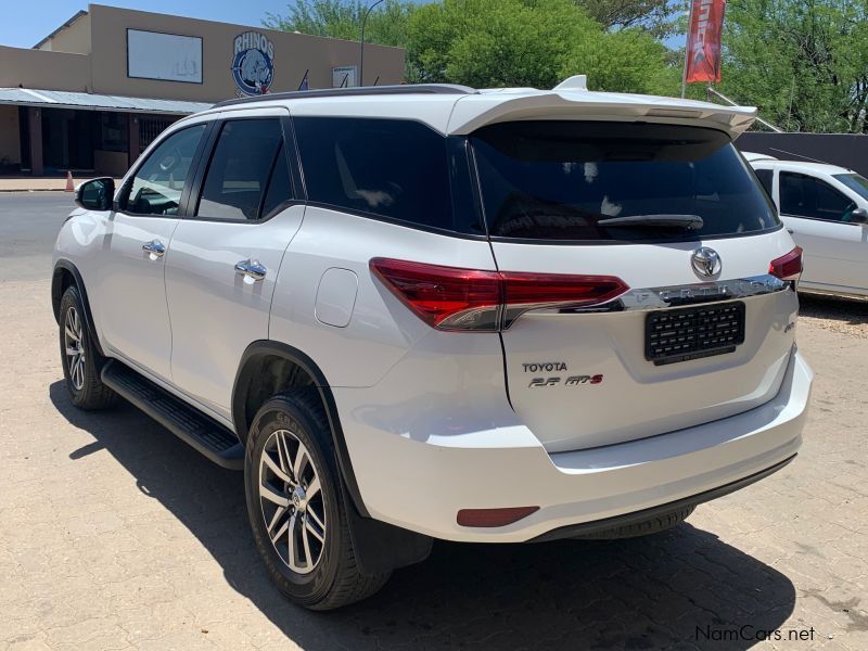 Toyota Fortuner 2.8 A/T 4x4 in Namibia