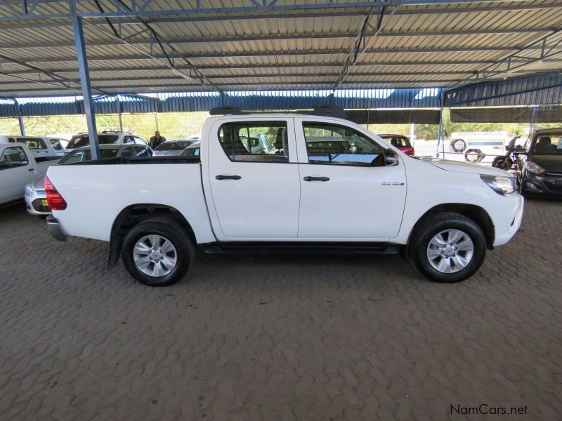 Toyota HILUX 2,4 GD6 4X4 D/CAB in Namibia