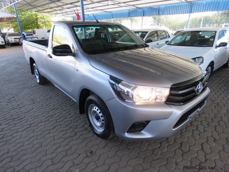 Toyota HILUX 2.4 GD LWB A/CON in Namibia