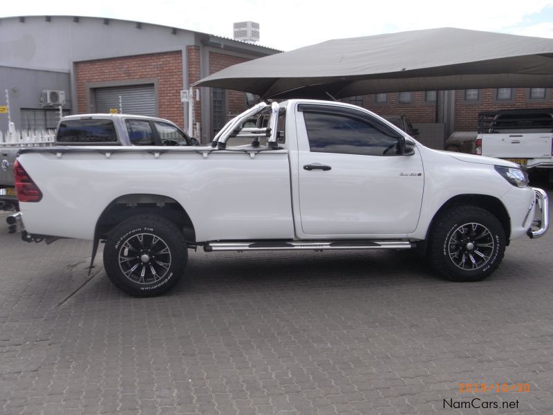 Toyota HILUX 2.4 S/C SRX 4X4 A/T in Namibia