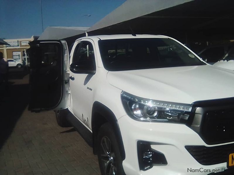 Toyota HILUX 2.8GD6 X-CAB 4X2 DAKAR in Namibia