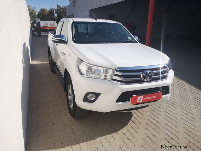 Toyota HILUX XC 2.8 4X4 M/T in Namibia
