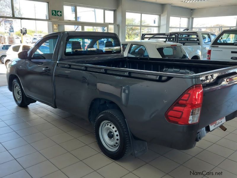Toyota Hilux 2.0 VVTI S/C in Namibia