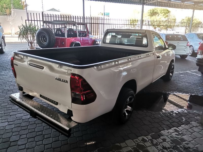 Toyota Hilux 2.0 VVTi P/U A/C in Namibia